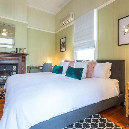 99 Kirkland Bed & Breakfast Μπρίσμπεϊν Δωμάτιο φωτογραφία