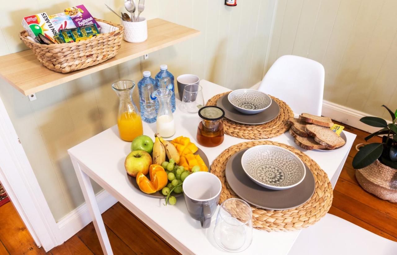 99 Kirkland Bed & Breakfast Μπρίσμπεϊν Δωμάτιο φωτογραφία